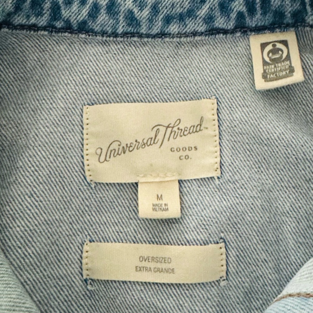 Universal Thread Size M Two-Tone Denim Boyfriend … - image 3